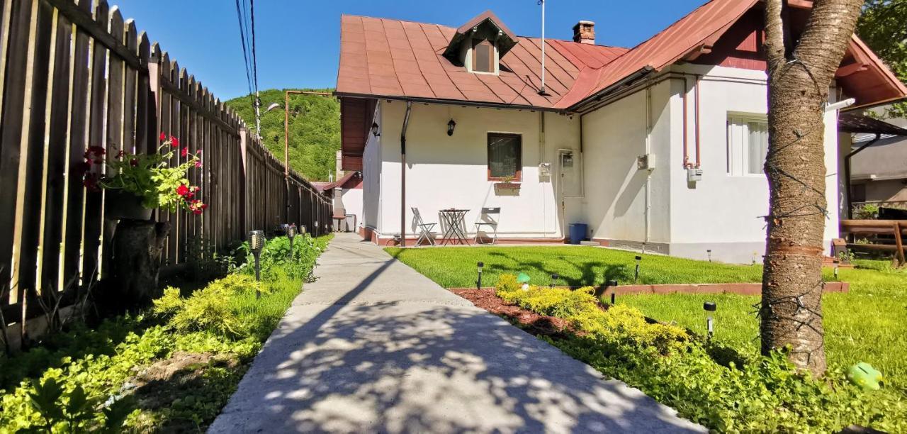 Villa Casa Bunicilor Sinaia Exterior foto